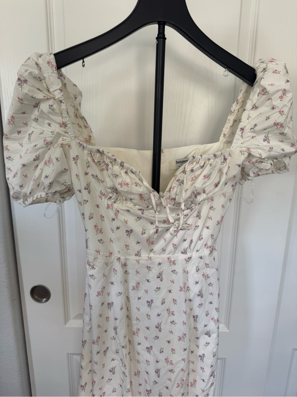 House of CB Cream Midi Dress with Pink Floral Motif NWOT - Picture 3 of 5
